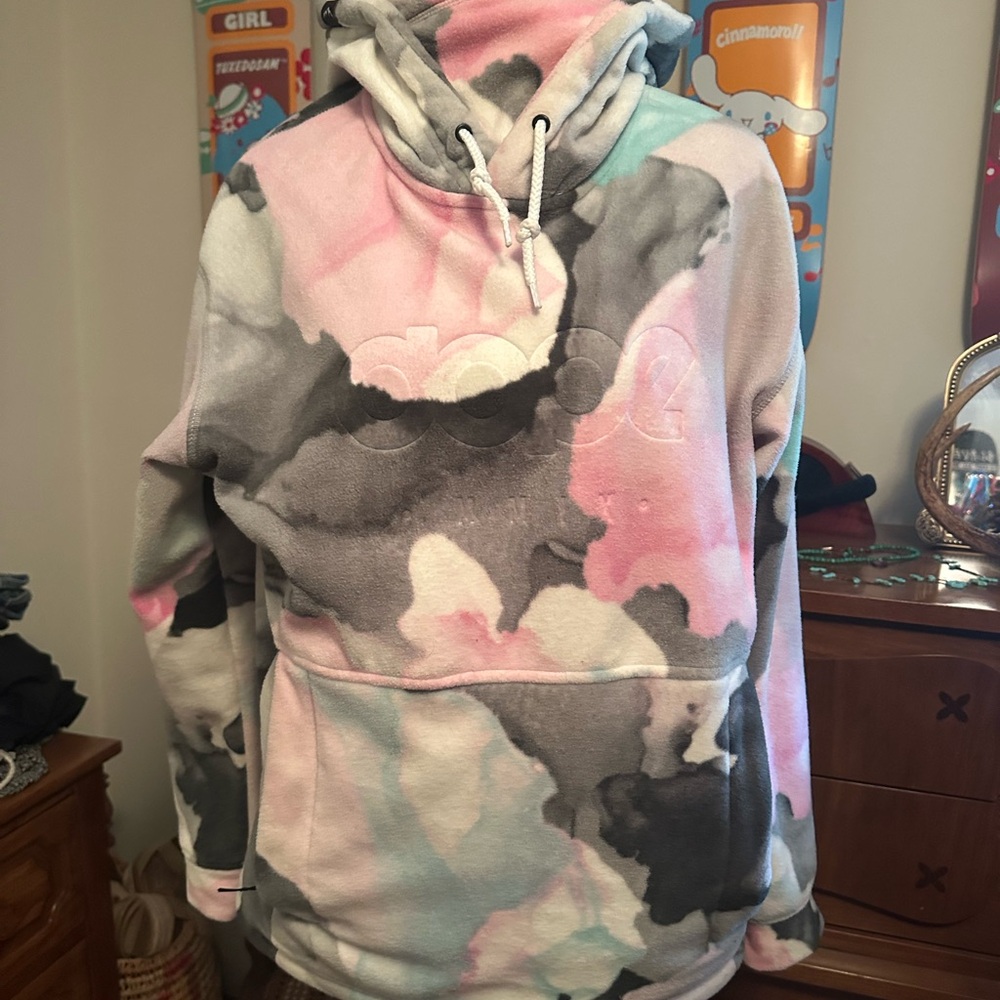 Dope snow size small crazy fleece hoodie in blot peach